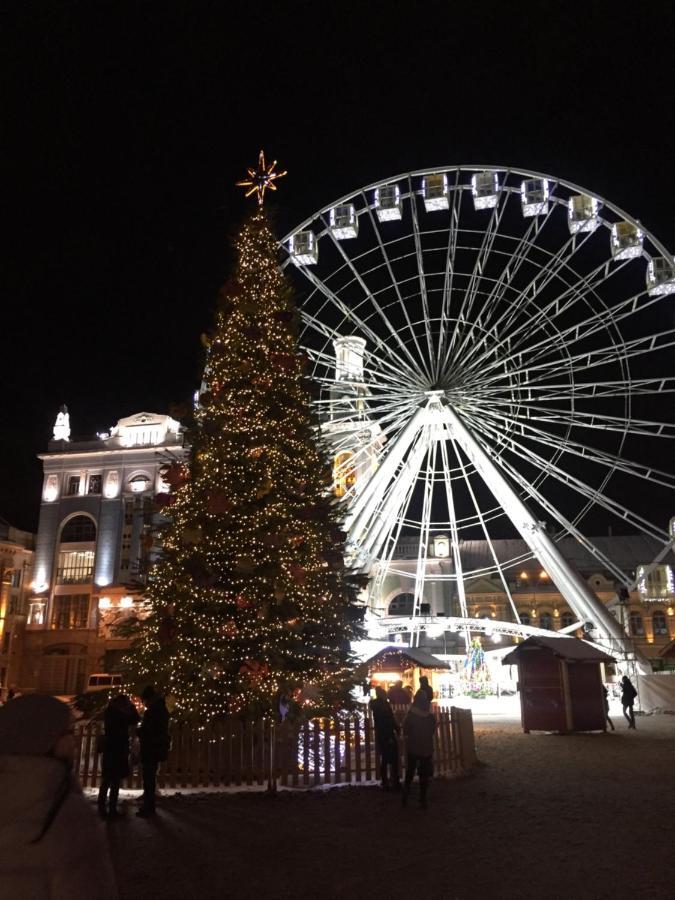 Na Podole Apartment Kiev Eksteriør bilde